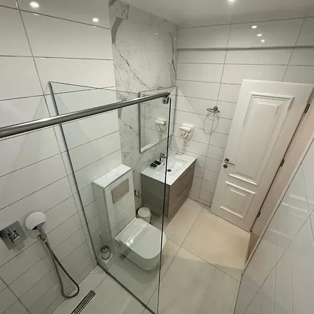 Ajsel Luxury Apartamento