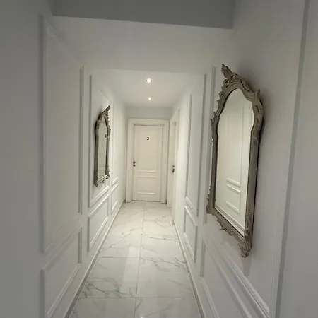 Ajsel Luxury Sarandë