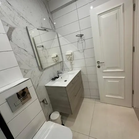 Ajsel Luxury Apartamento *