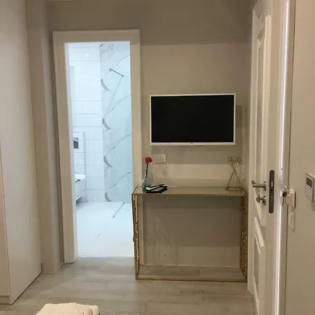 Ajsel Luxury Rooms Apartman *