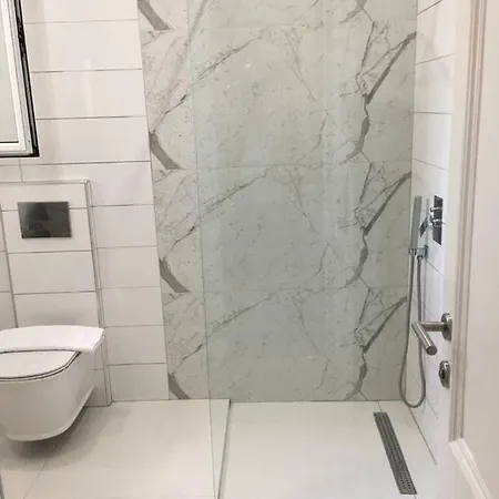 Onira Luxury Apartament Saranda